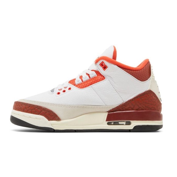 Jordan 3 retro SE
Gs
Brand new - Picture 7 of 10